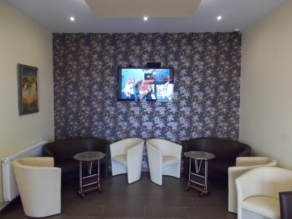 Hotel Central King Budapest Bagian luar foto